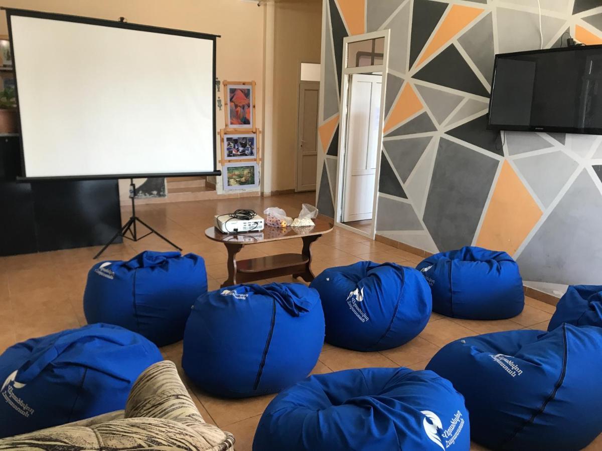 Light Guest House Γκιουμρί Εξωτερικό φωτογραφία
